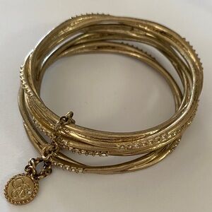 Jessica Simpson rustic Gold Bangle Bracelet Set of 4